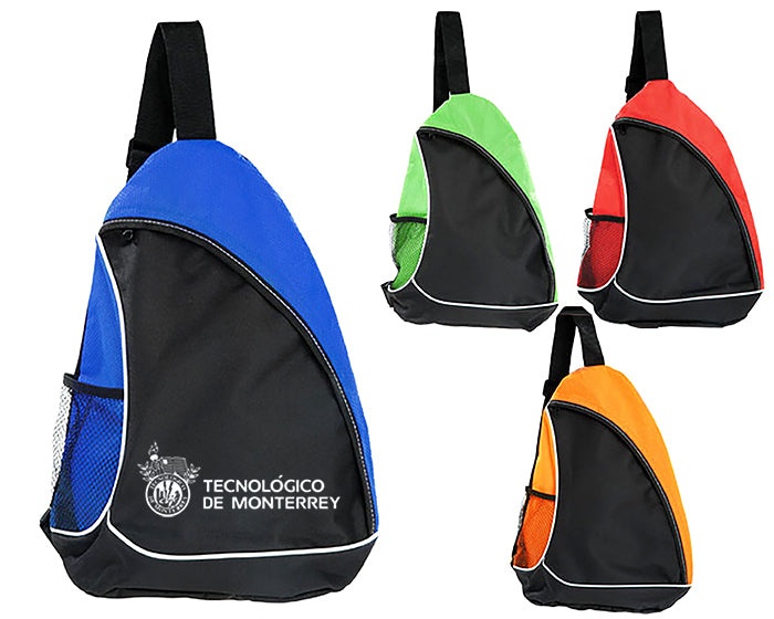 Backpack en poliester negro y non woven en color con cierre principal al frente